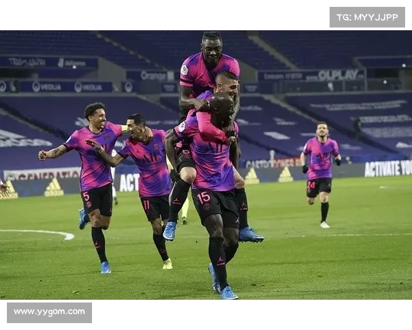 法甲赛场精彩瞬间：任意球技艺与战术分析的深度探讨